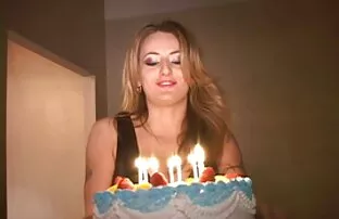 Édes szenvedélyes analse a felesleges anya fia szexvideo Rossi
