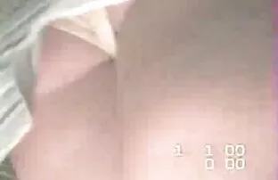 Egy ember átkozott két gyönyörű cicis csajok anya elfogták