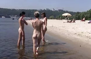 Anya onkielegites video elkapta a lány