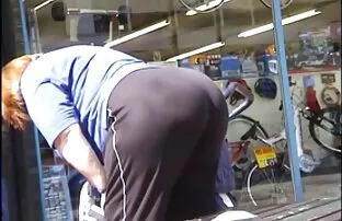 Szeretem dugni anya lányasex egy érett ribanc, majd egy pin lyuk